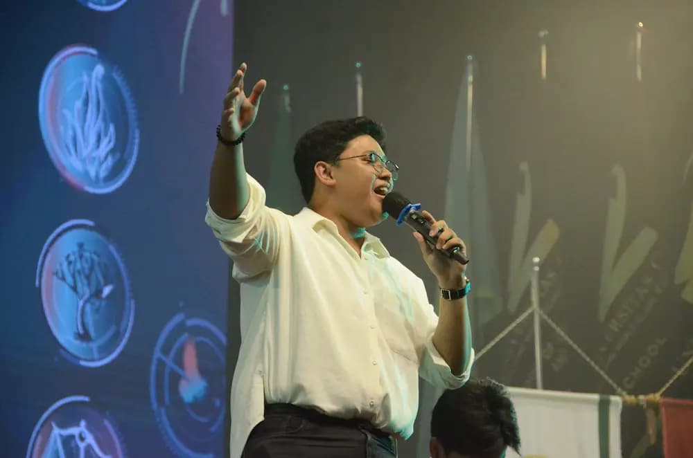 rectorcupuc solo-singing